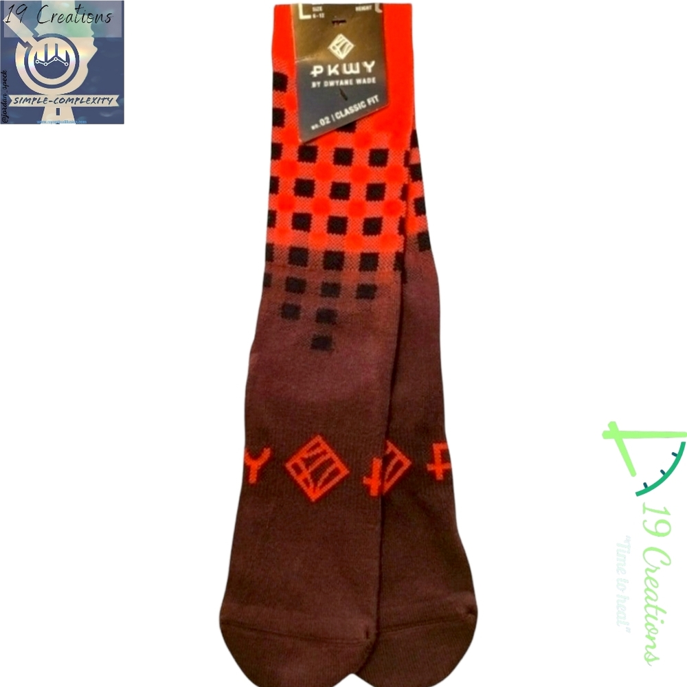 (NWT) Pkwy by D Wade crew height Red/Blk- Large